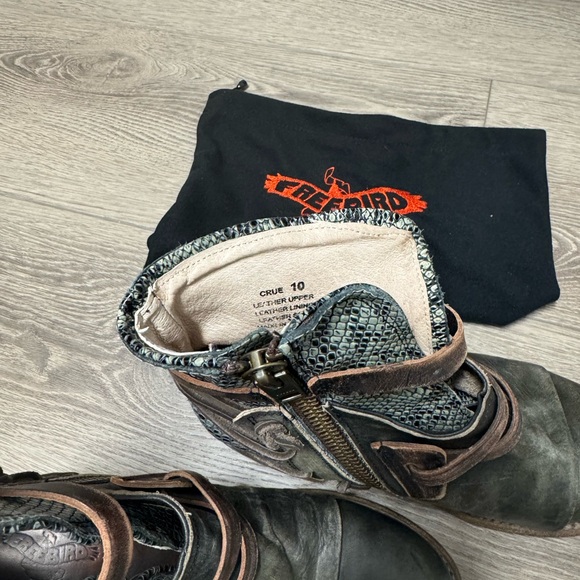 Freebird booties - Picture 2 of 5